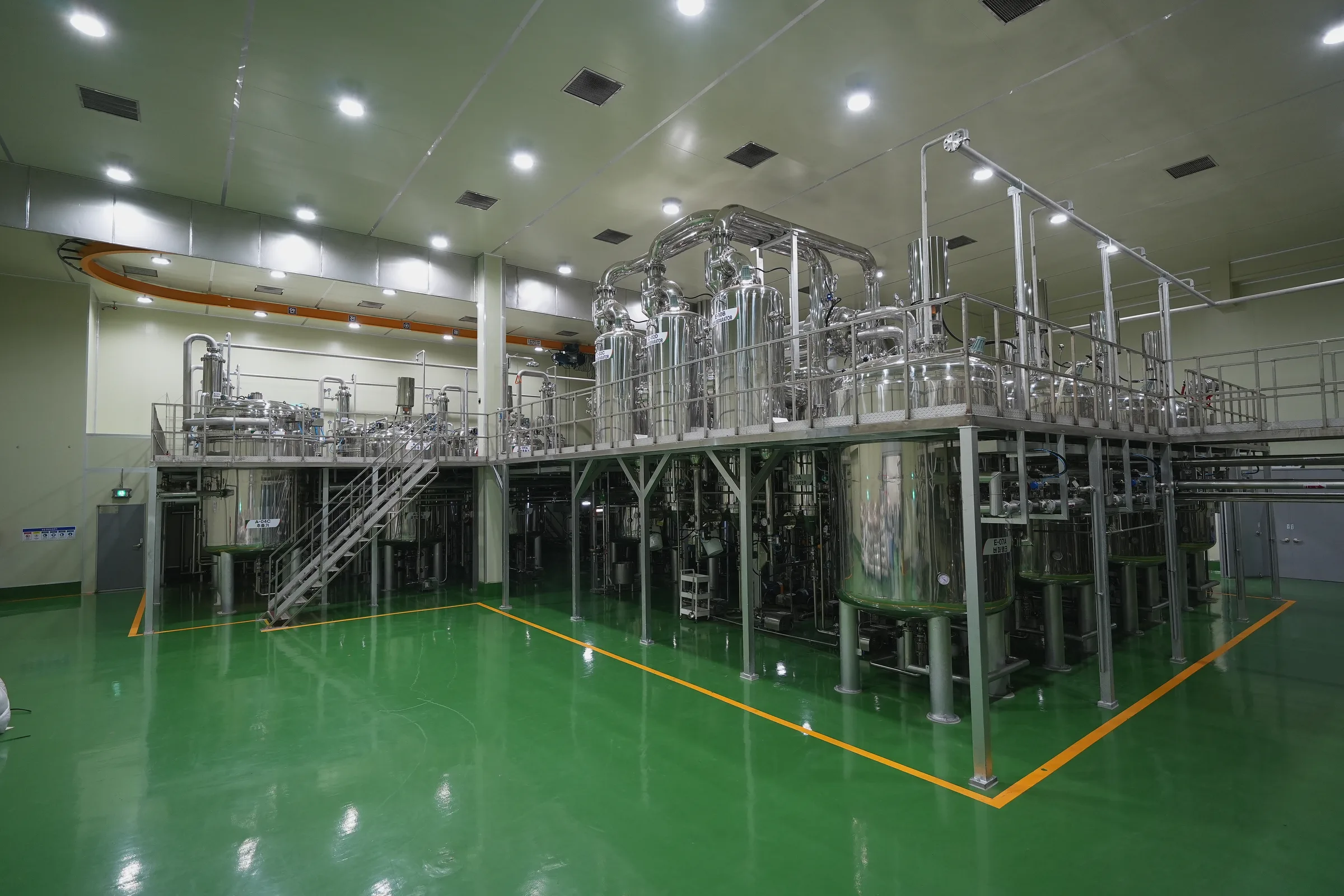 Extraction equipment inside the production facility